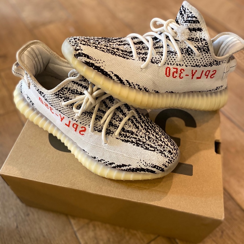 Adidas Yeezy Boost 350 V2 Zebra